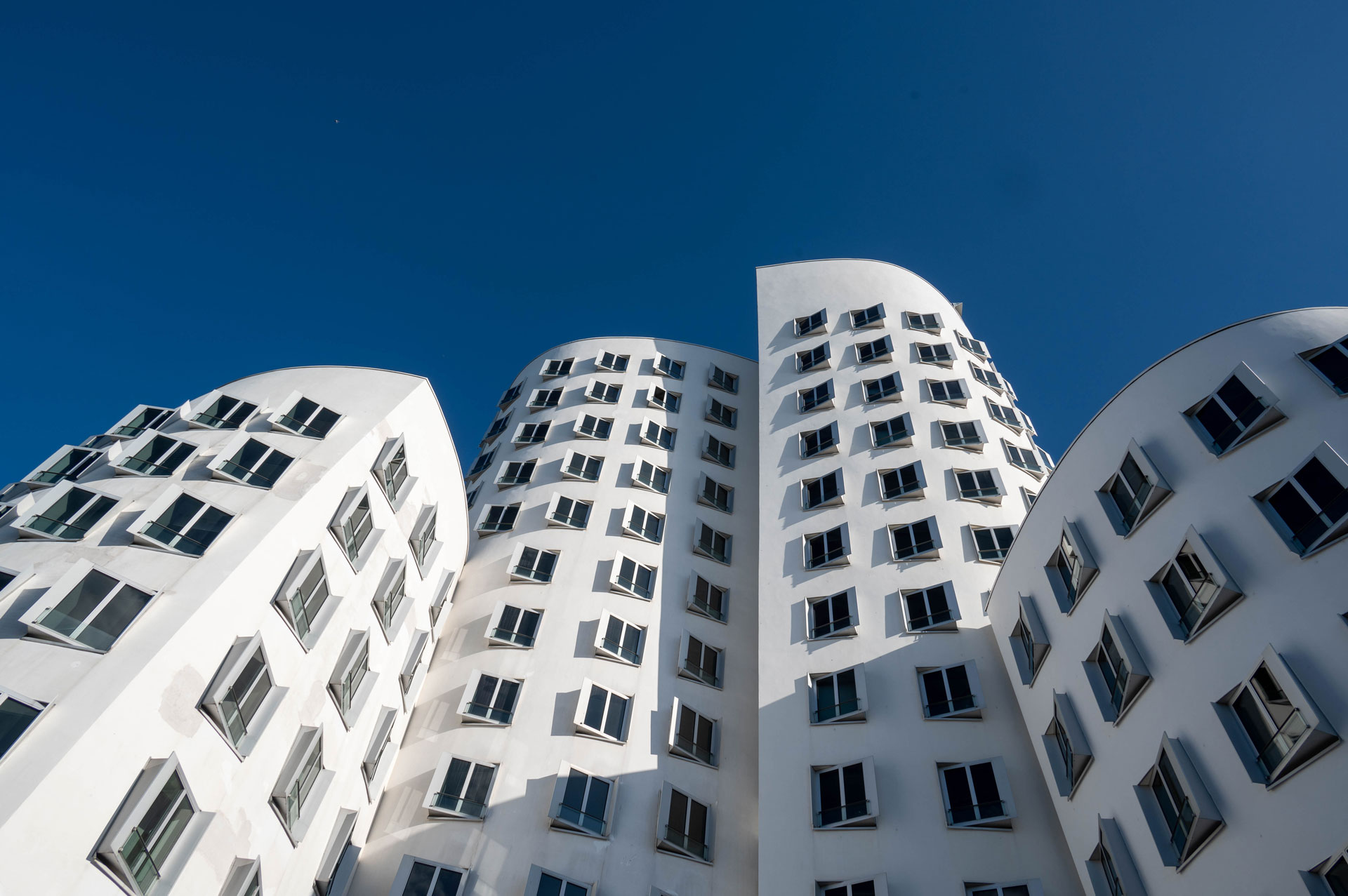 Düsseldorf Peter Schikorra